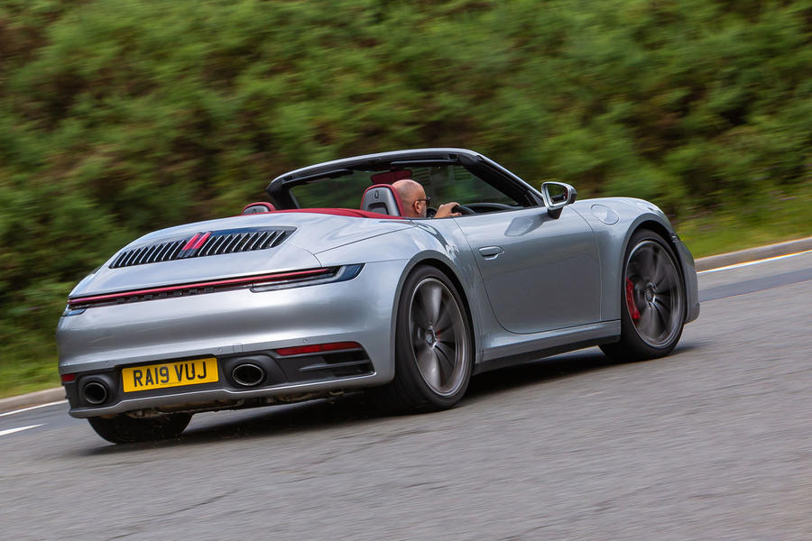Porsche 911 2019