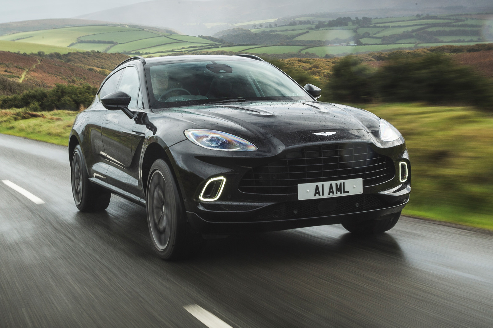 Aston Martin DBX - Authentic Roads