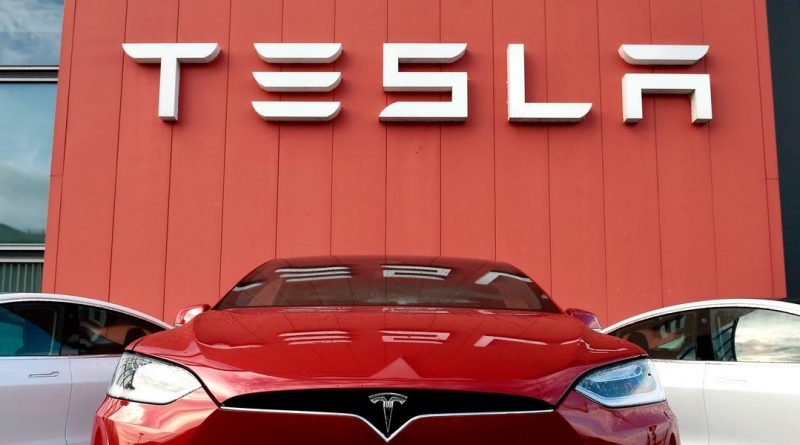 Tesla règle litige mortel en Autopilot qui a tué ingénieur Apple.