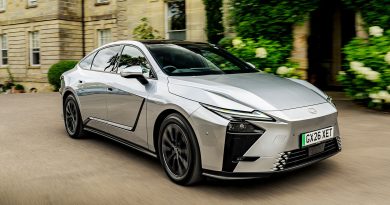 Verdict sur la Lexus ES : l&rsquo;esprit de la LS perdure dans ce véhicule électrique à 68 000 €