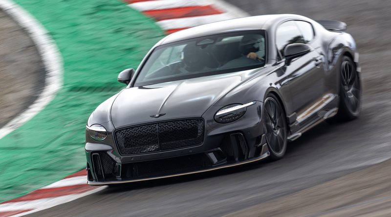 Essai de la Bentley Supersports : un bolide de luxe qui fait vibrer sur circuit